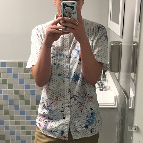 Meet your Posher, Becca - Picture 2 of 4